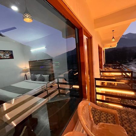 Himalayan Riverpark - A Four Star Luxury Hotel, Manali 외부 사진