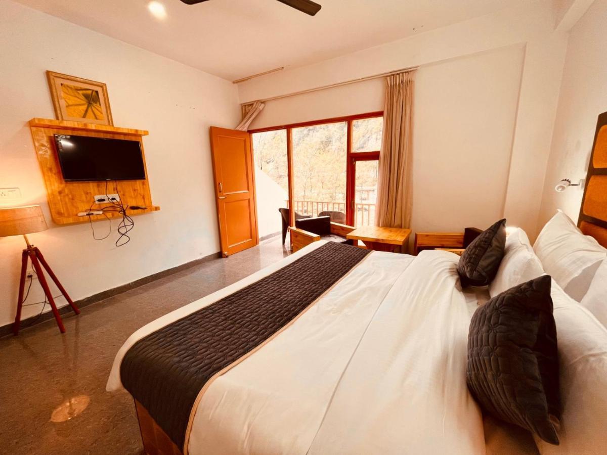 Himalayan Riverpark - A Four Star Luxury Hotel, Manali 외부 사진